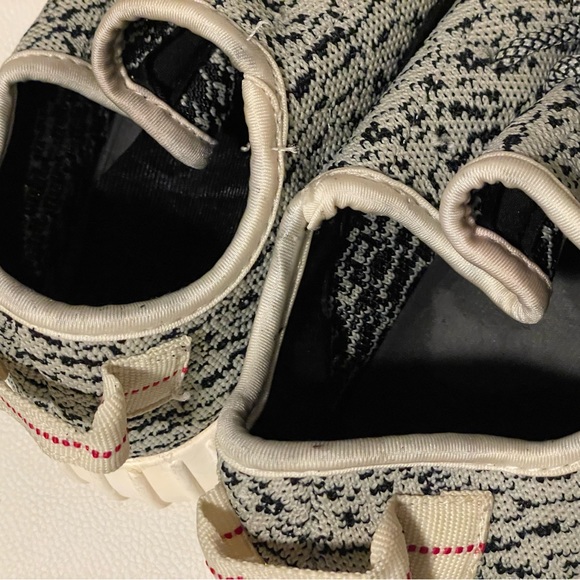 Adidas Yeezy Boost 350 Turtle Dove Size 11 - Picture 13 of 16